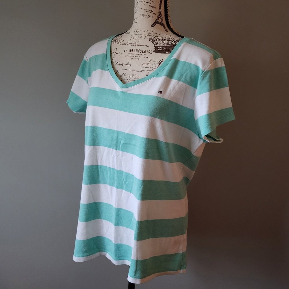 👕 NWOT, Tommy Hilfiger, Men's, Short Sleeved Shirt 👕